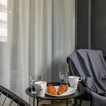 Tampa Sunshine - Free Private Parking Braşov