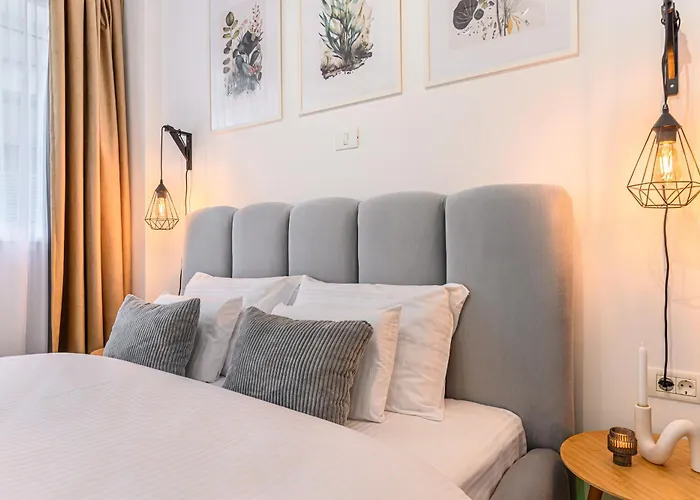 Mountain Whisper - Quiet With Free Parking Appartement Braşov