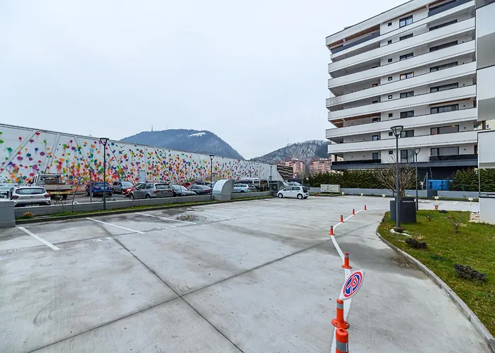 Mountain Whisper - Quiet With Free Parking Braşov