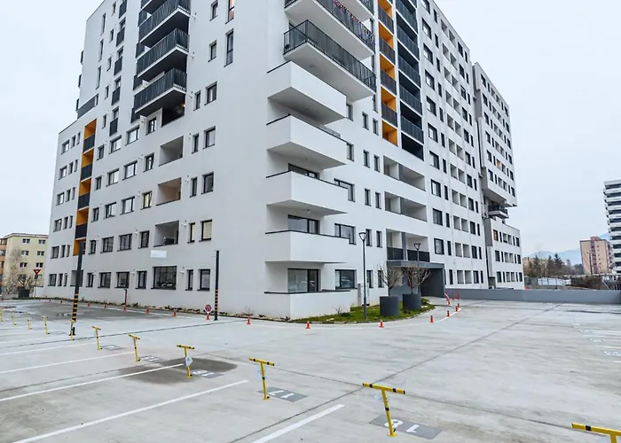 Mountain Whisper - Quiet With Free Parking Braşov